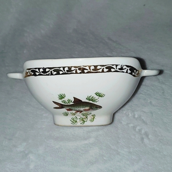 Longchamp Set of Two Rare Vintage Fish Design Bowls - Picture 9 of 16